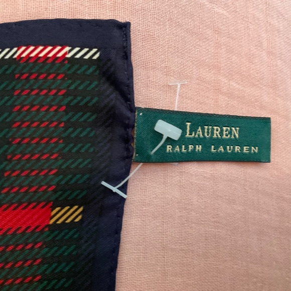 Lauren by Ralph Lauren plaid Silk scarf - Picture 3 of 5